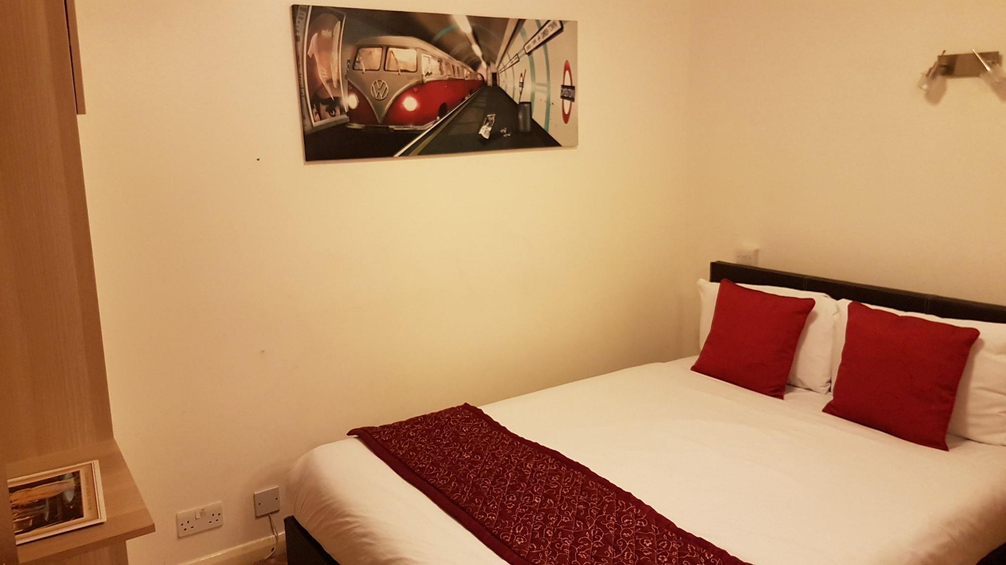 Westpoint Hotel 3*