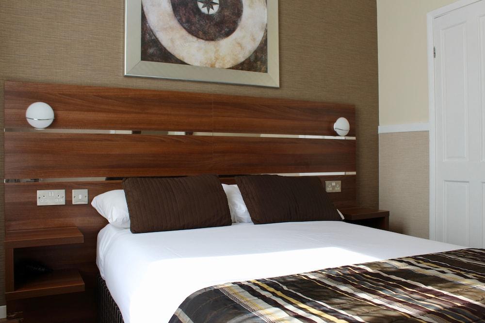 Huttons Hotel, Victoria 3* Londen