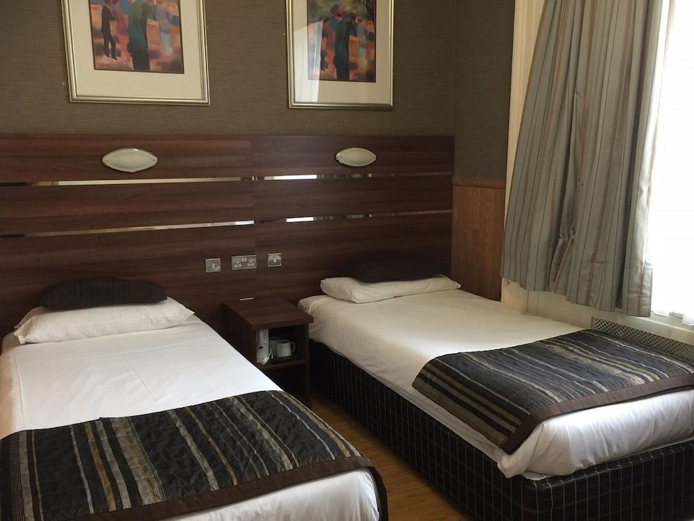 Huttons Hotel, Victoria 3* Londen