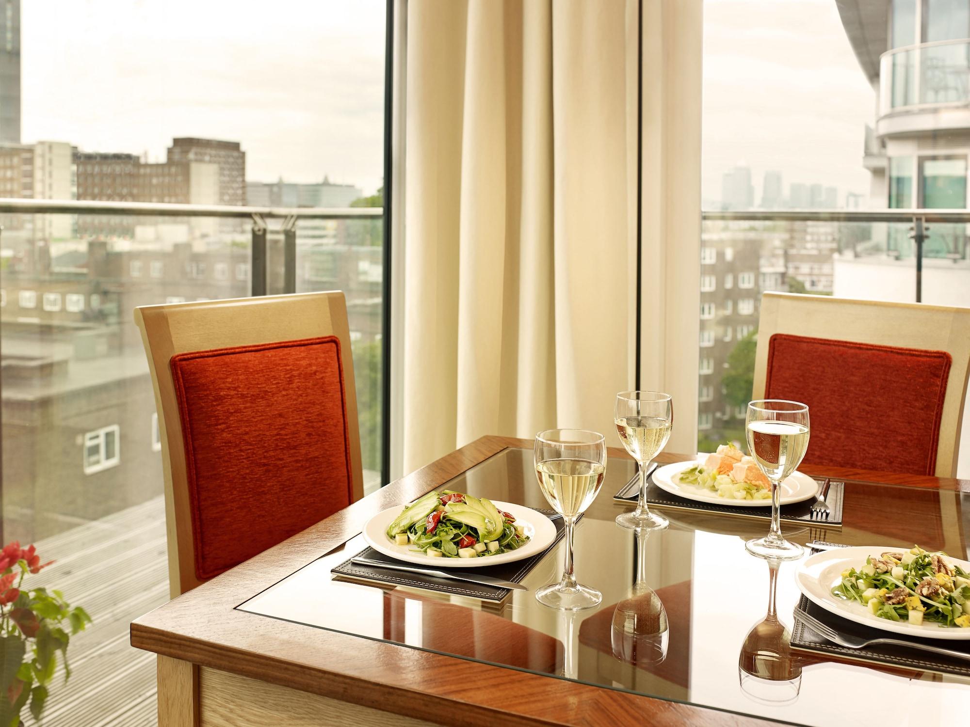 Apartment Marlin Empire Square Bridge London