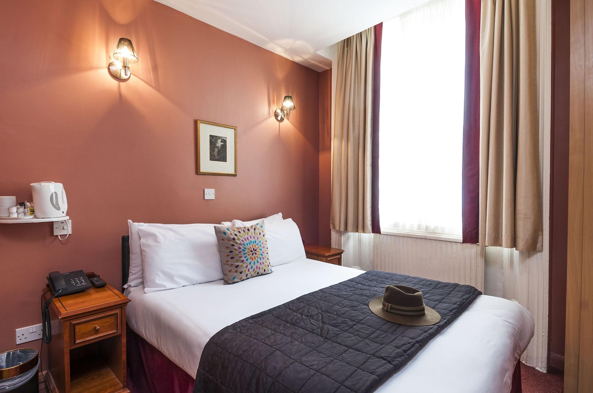 Park Avenue Craven Hyde Park Hotel