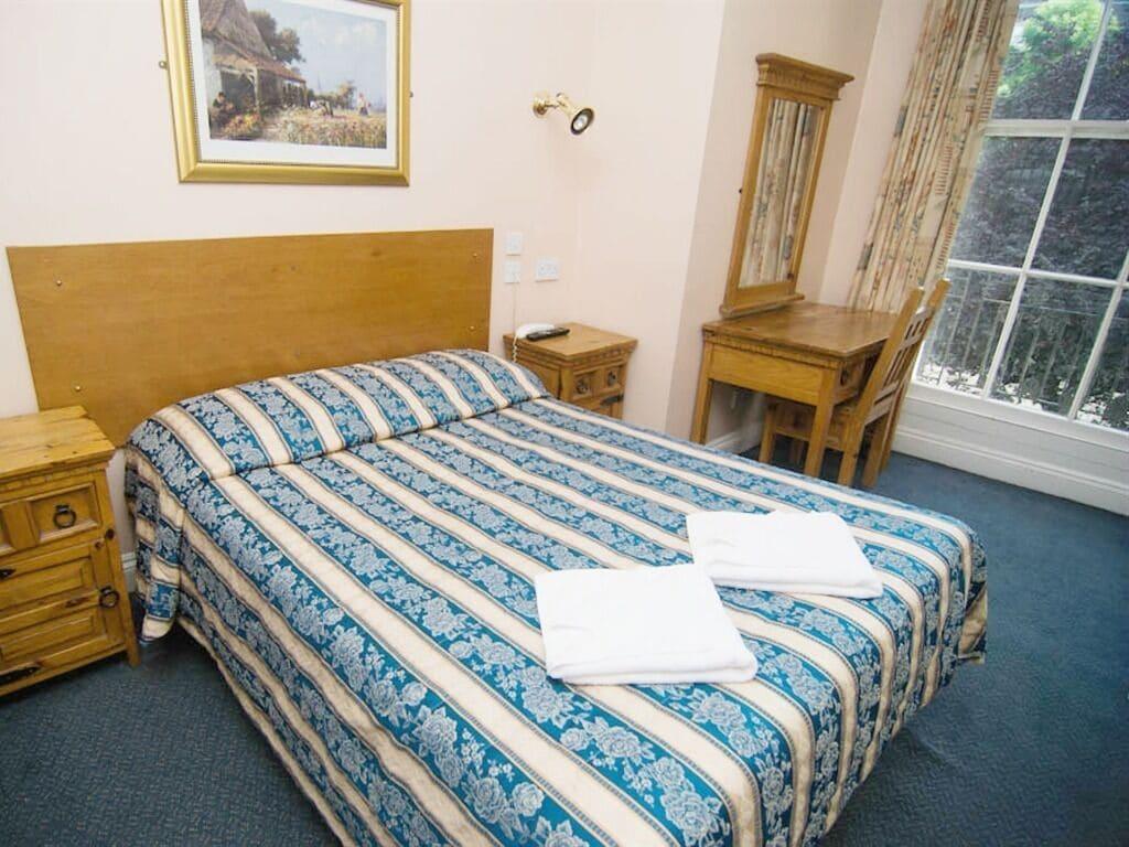 Normandie 3* London