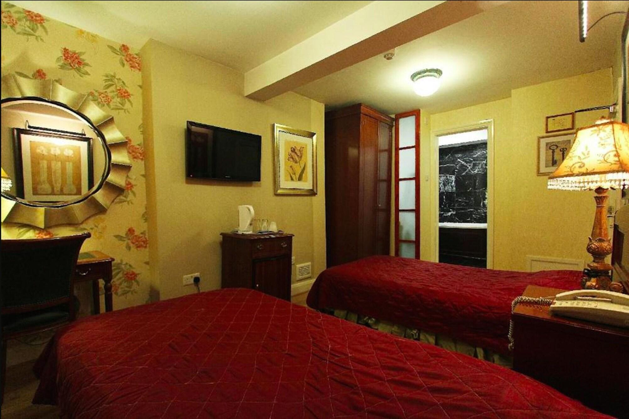 Opulence Hotel 4*