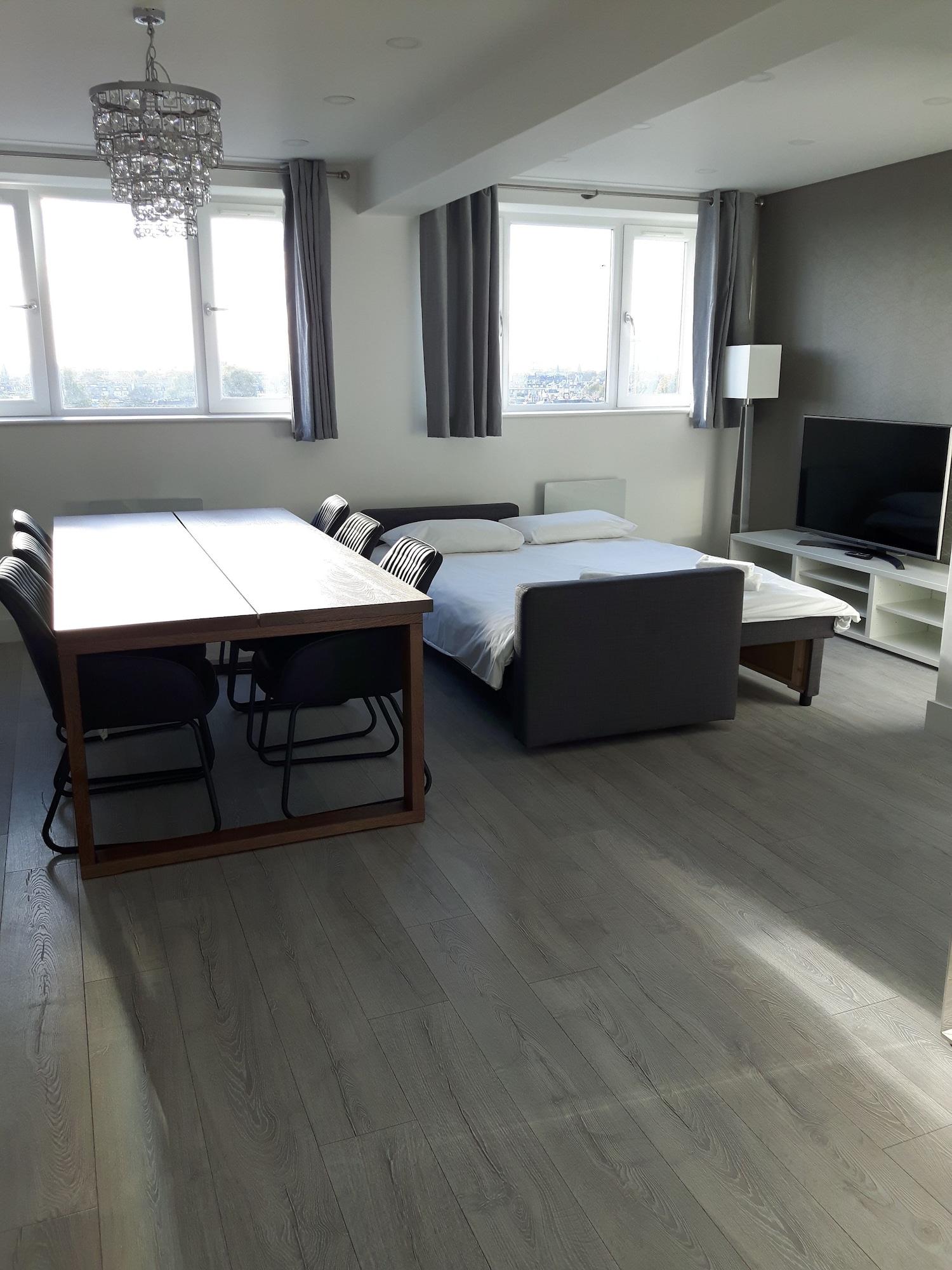 The Chelsea Cloisters Serviced Apartment *