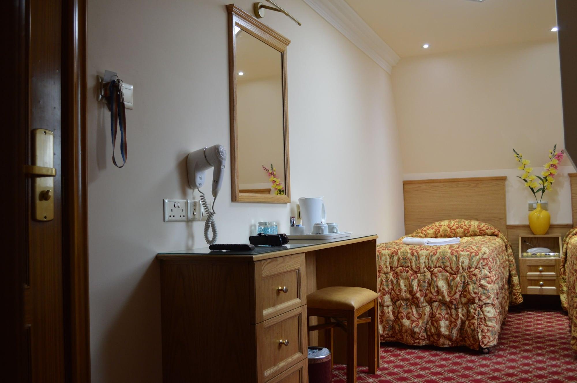 Hotel Leigham Court London