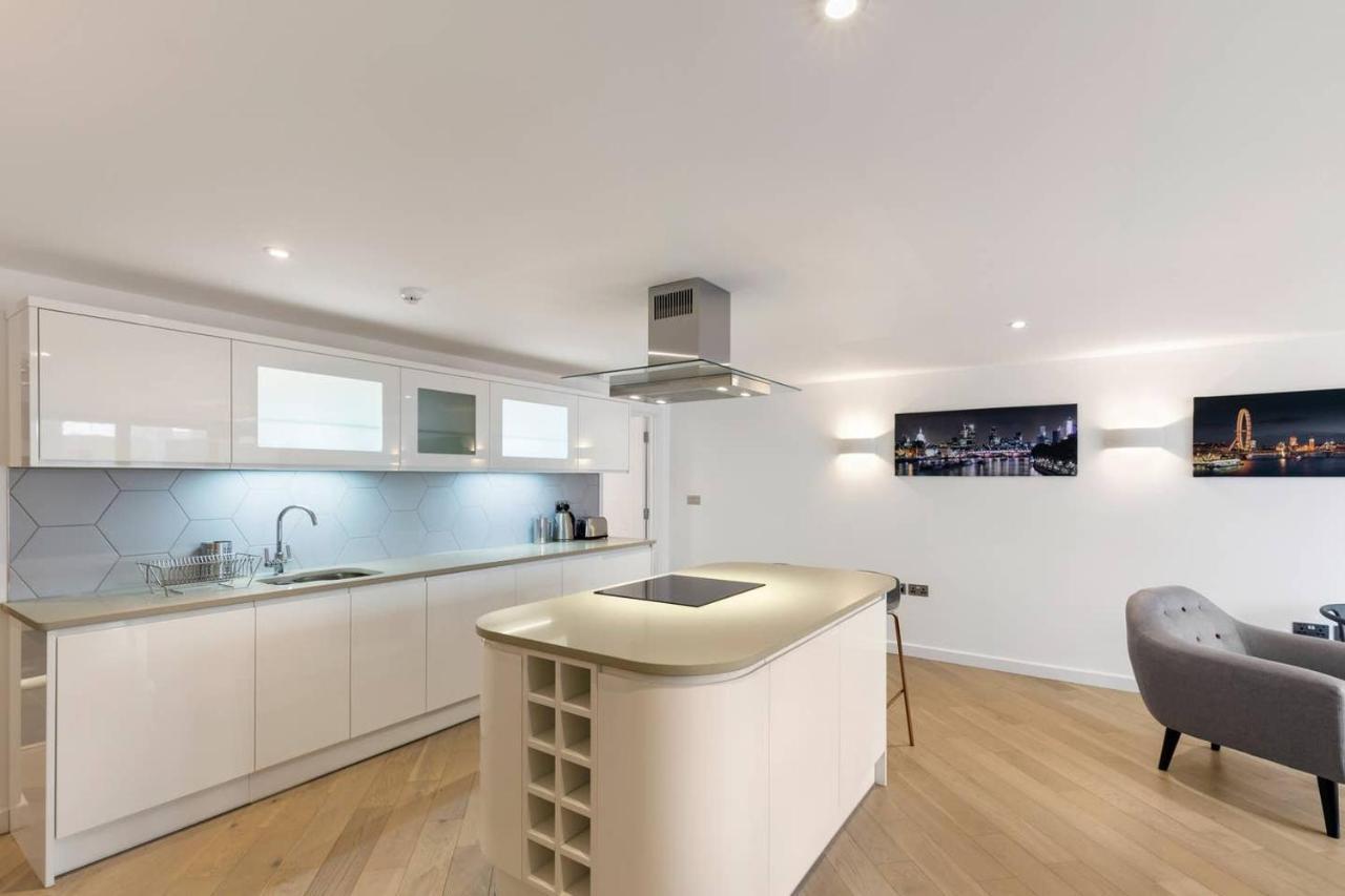 Apartment Stunning 1 Bedroom Flat