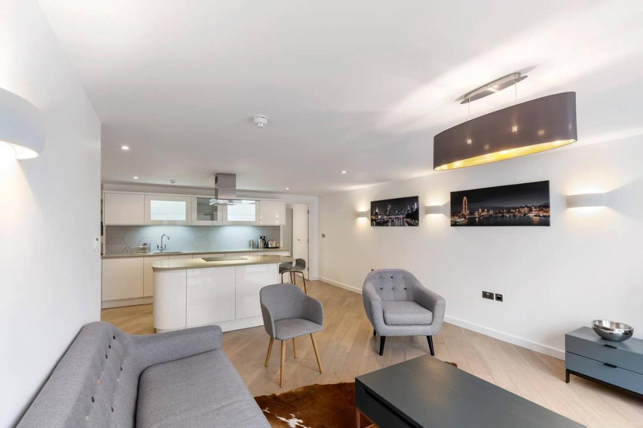 Apartment Stunning 1 Bedroom Flat *