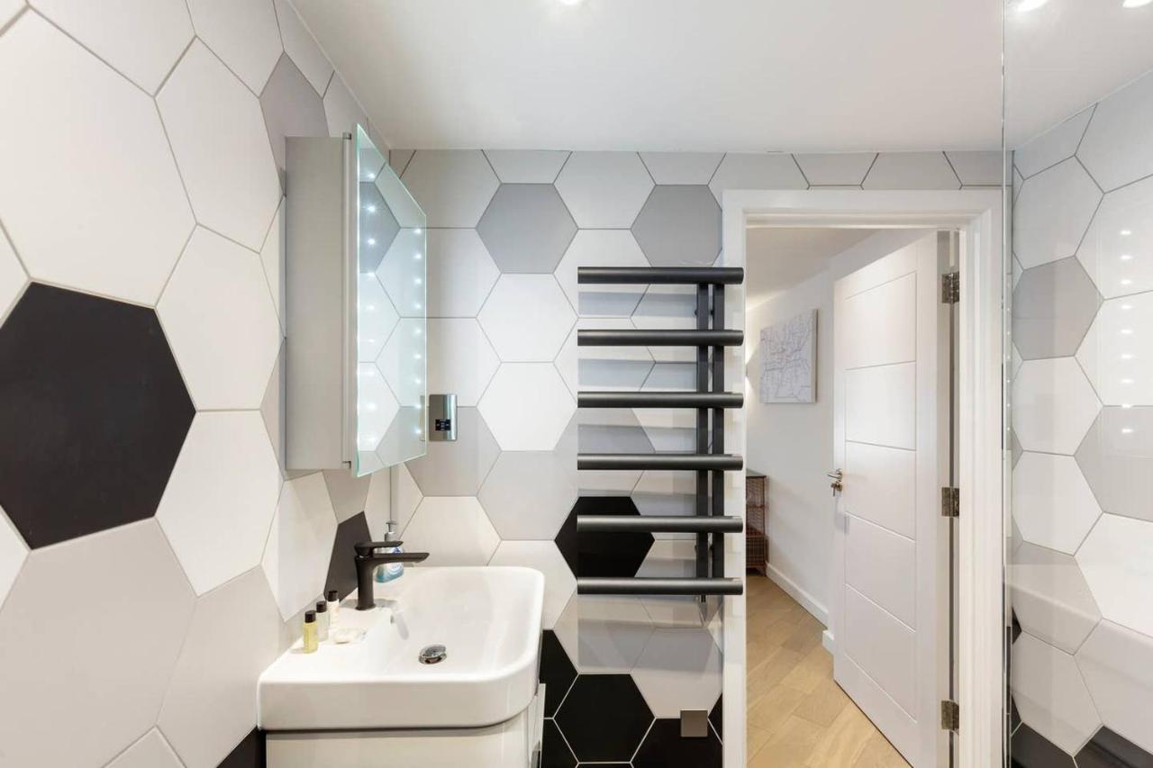 Apartment Stunning 1 Bedroom Flat *