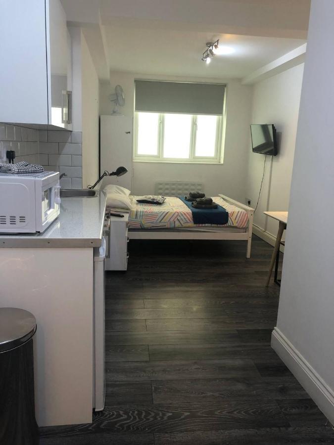 Euston Studio Apartment London