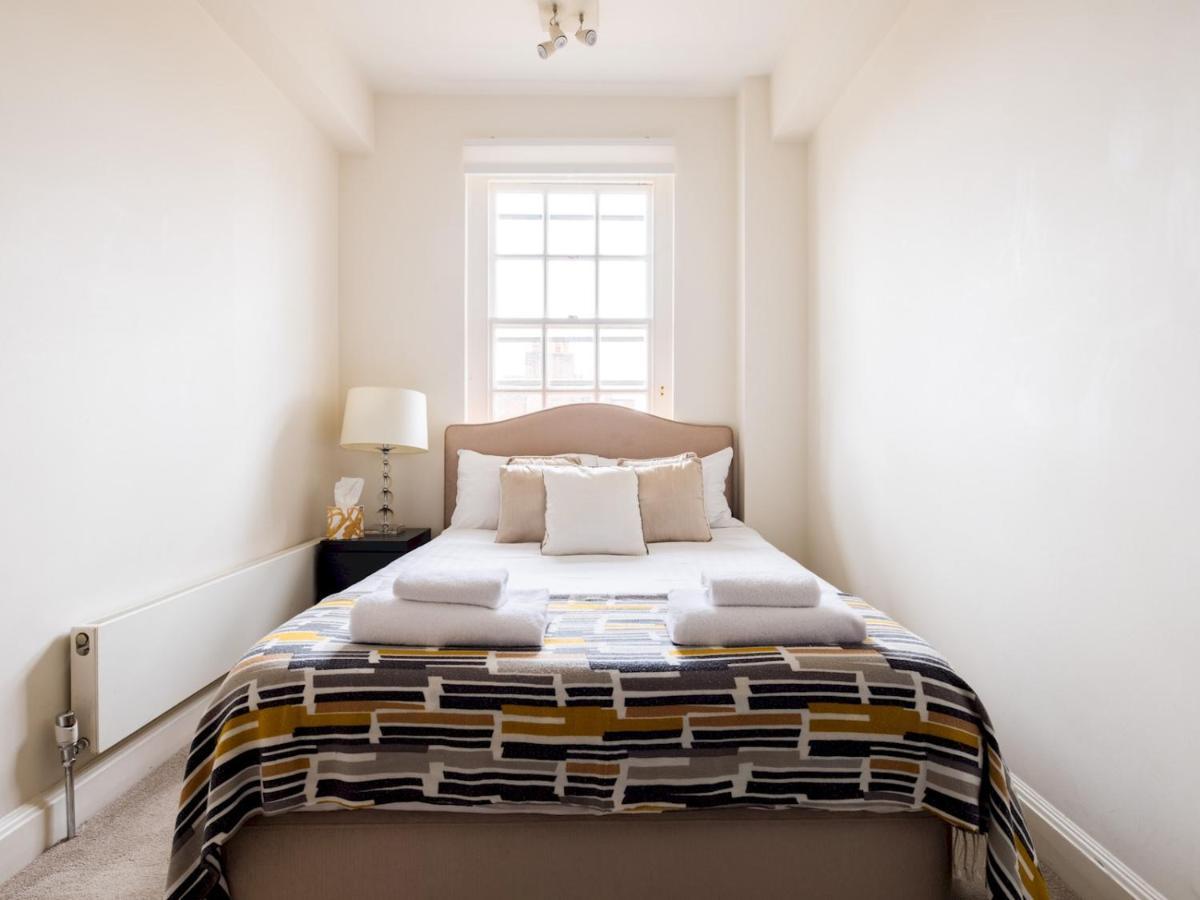 Pass The Keys Spacious 2 Bed Flat By South Kensington Station *