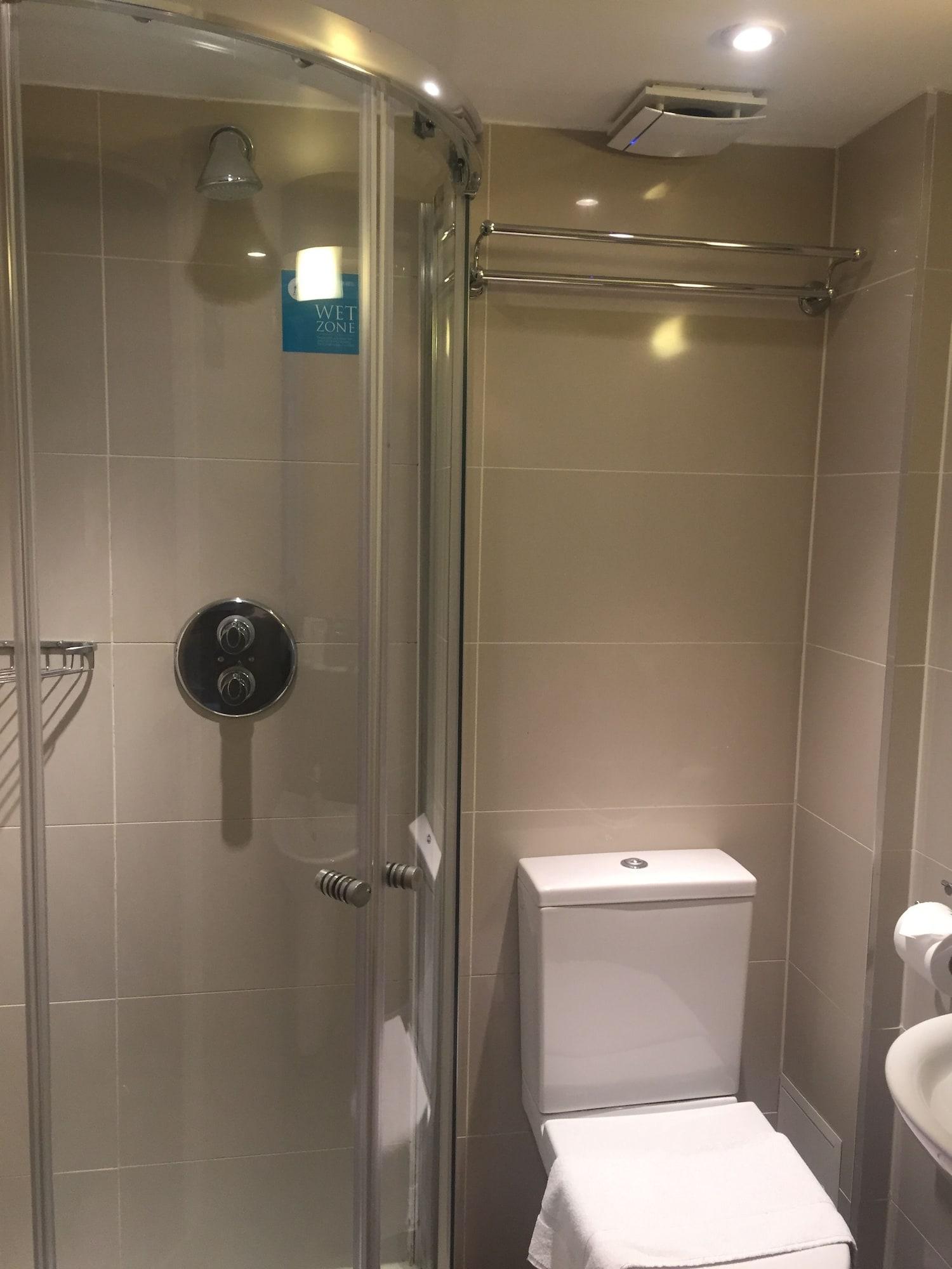 Hotel Grand Concerto London