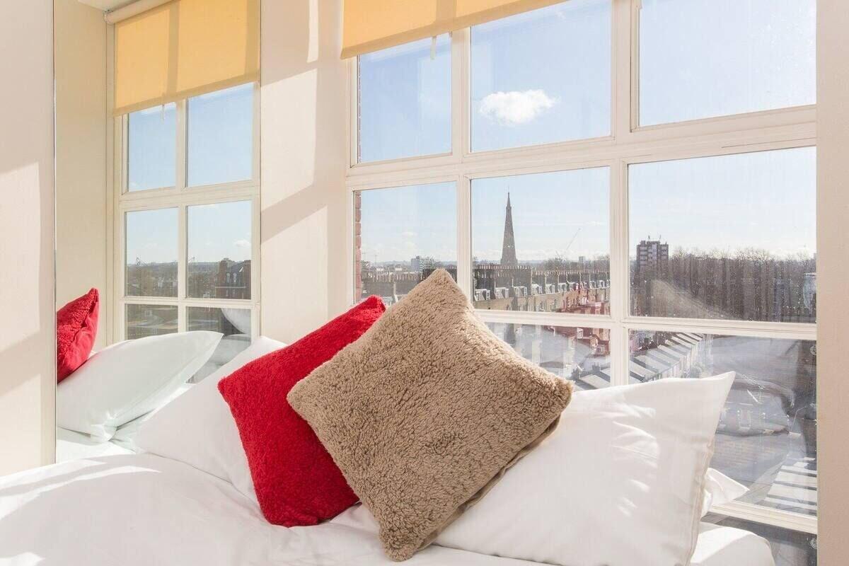 Roland House London
