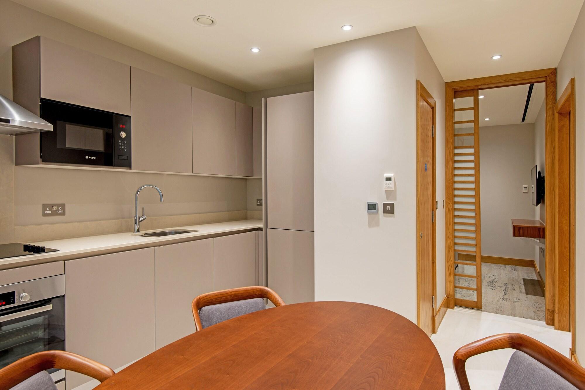 Sanctum International Belsize Apartment London