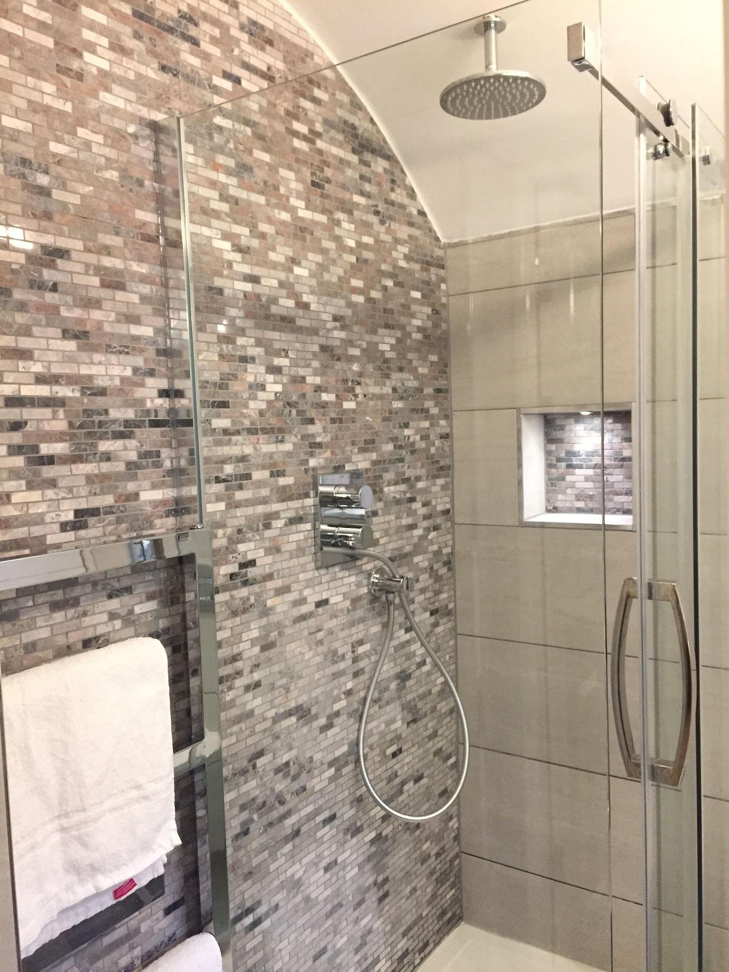 Bed & Breakfast Albany London