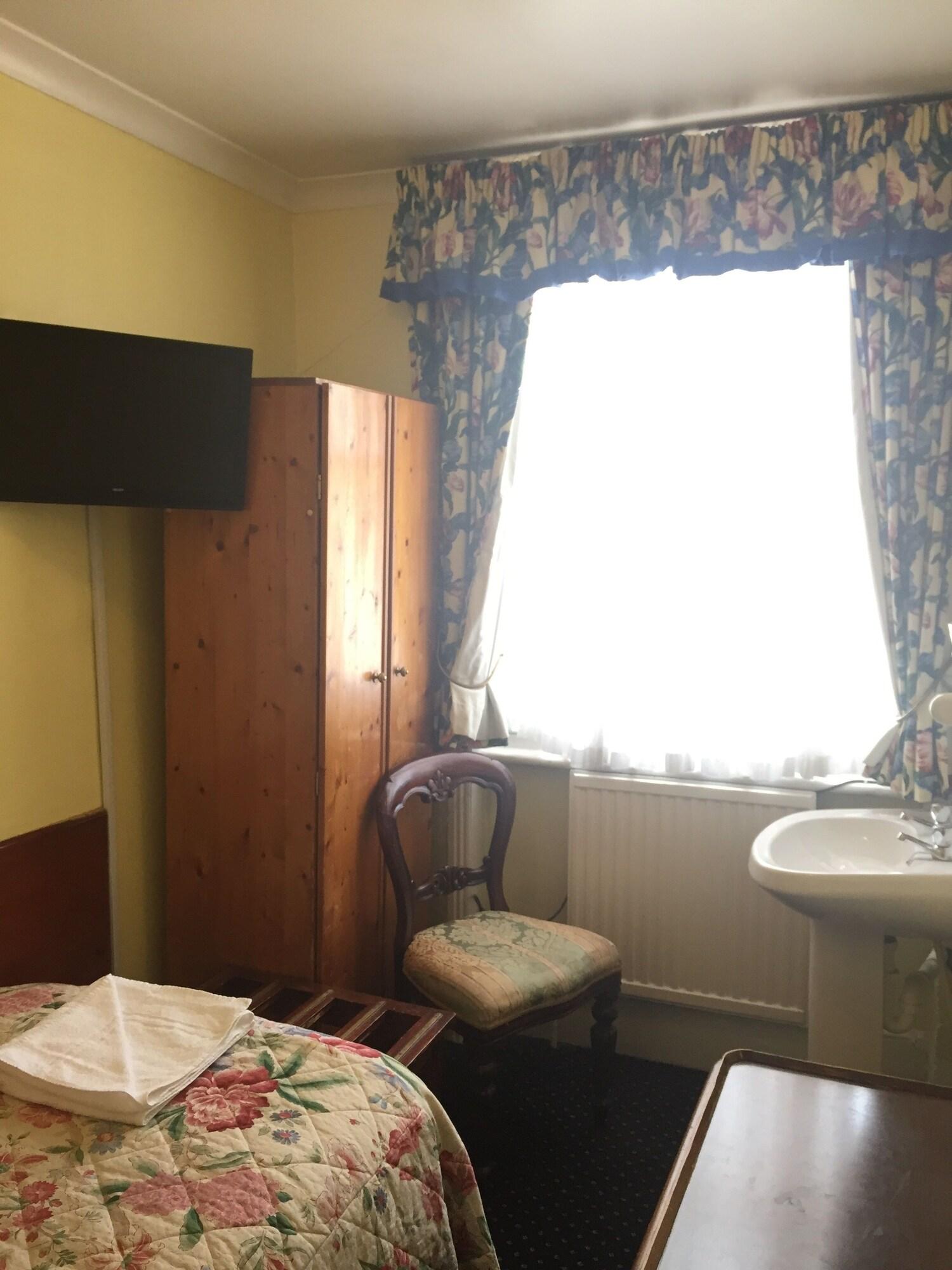 Albany Bed & Breakfast London