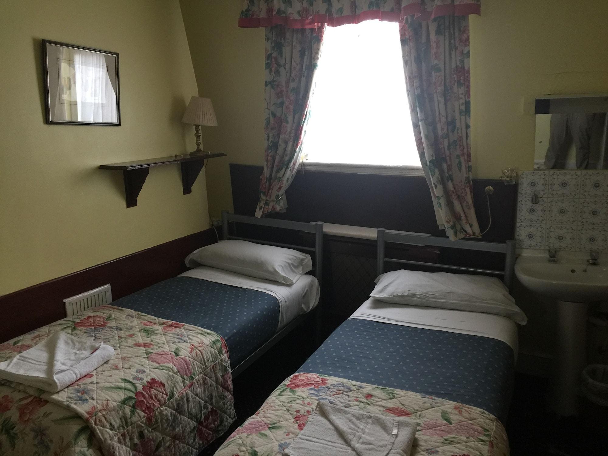 Bed & Breakfast Albany 2*