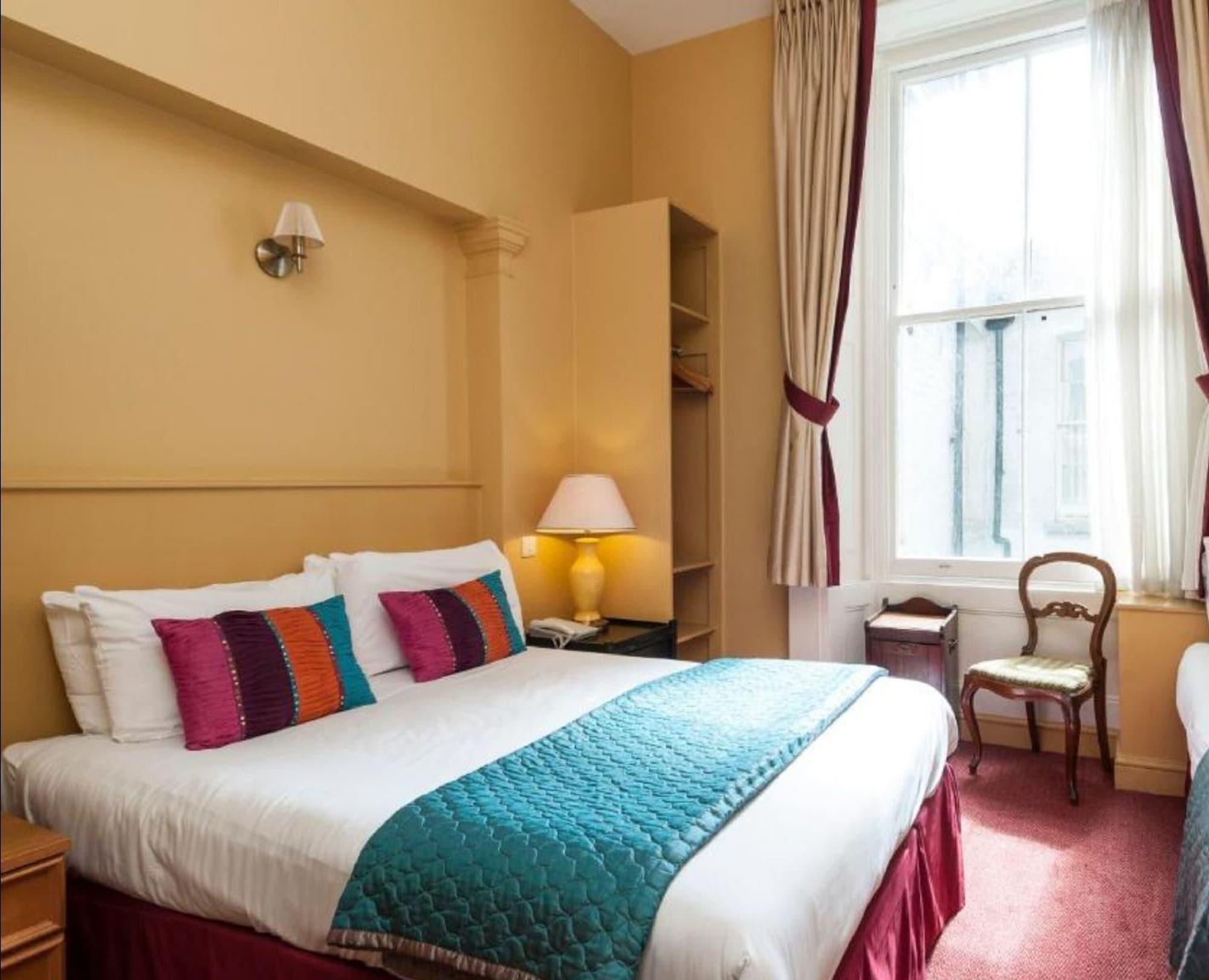 Rose Park Hotel 3*