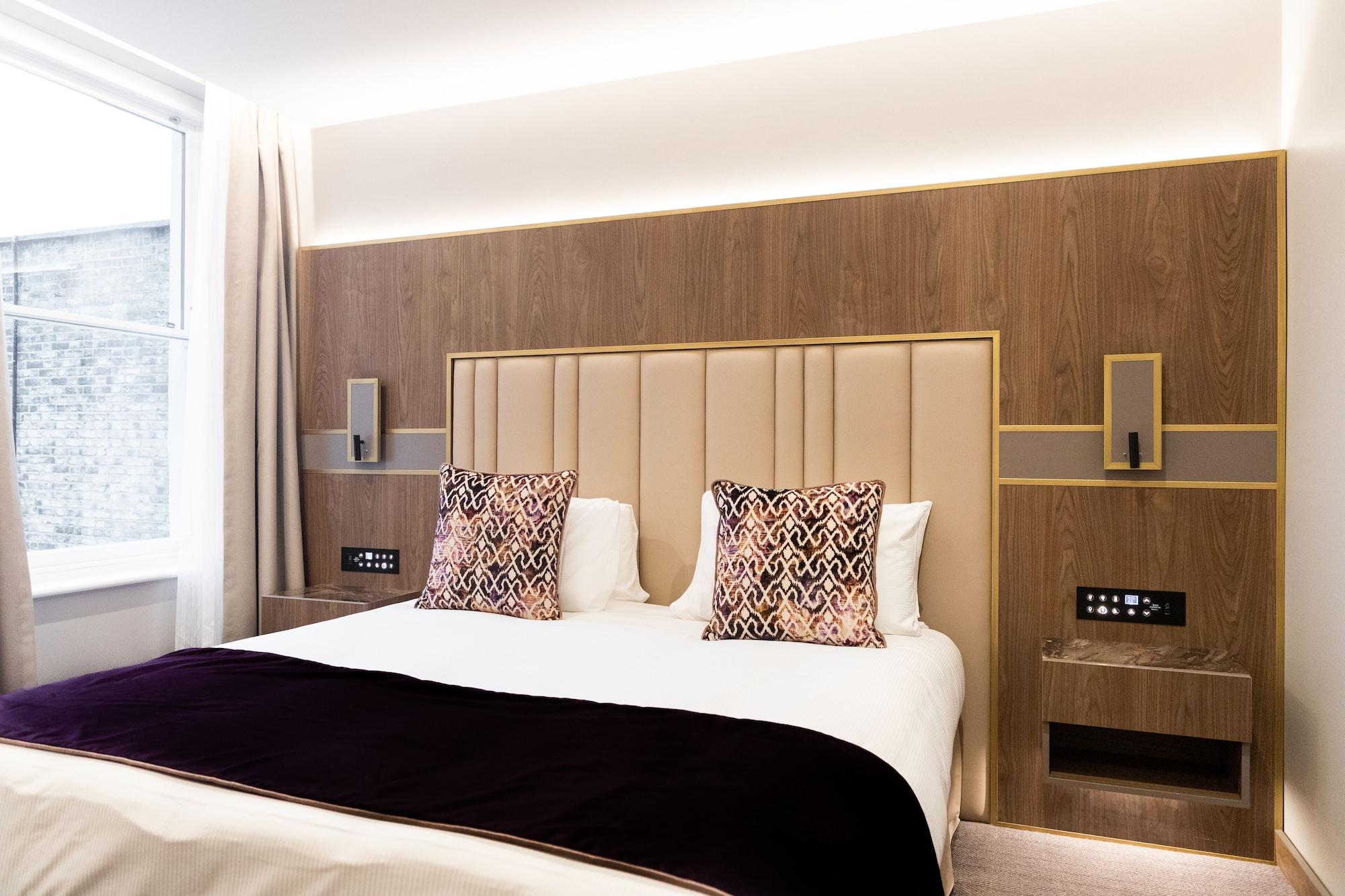 Hotel Merit Kensington 4*