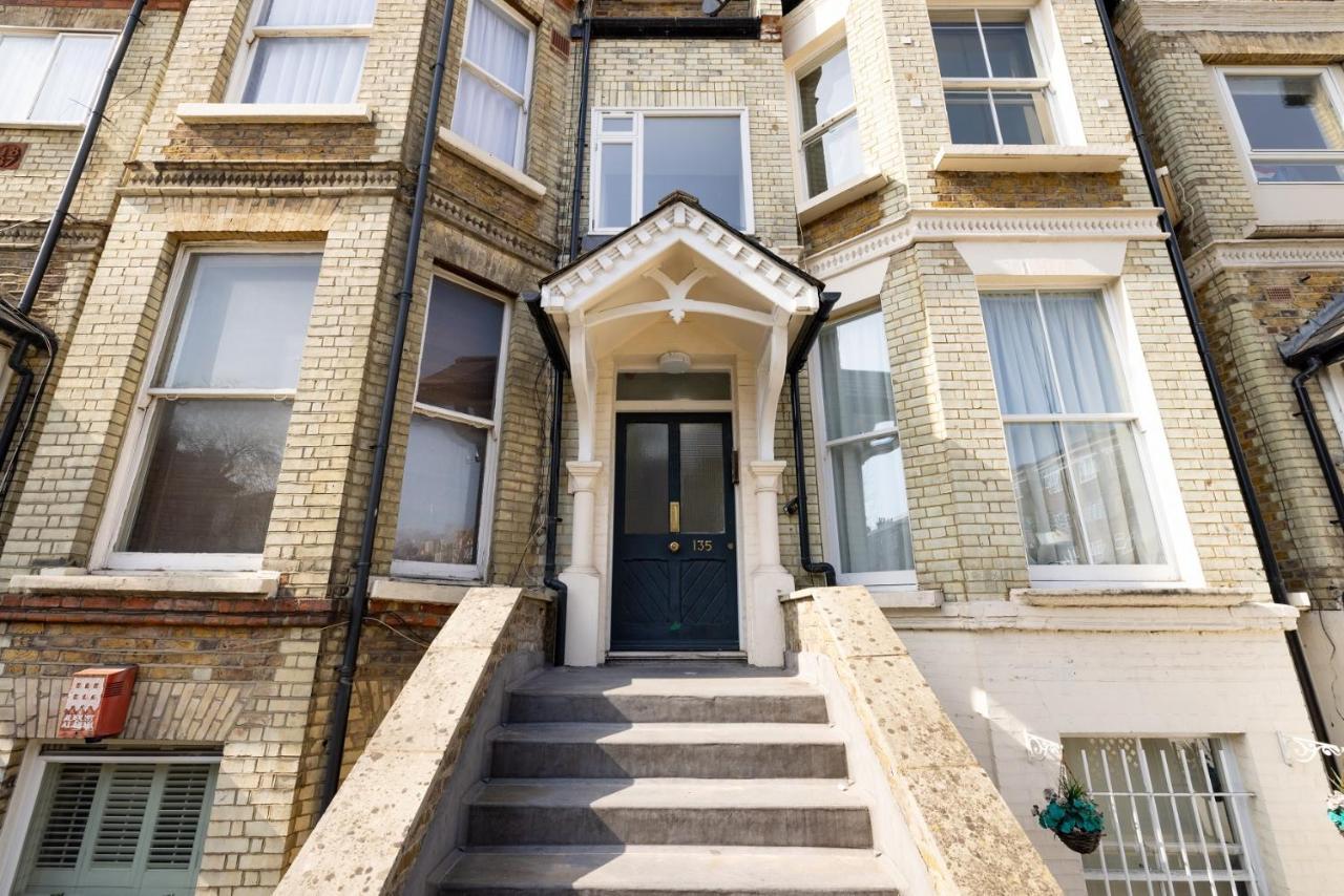 The West Hampstead Retreat- Modern & Bright 1bdr