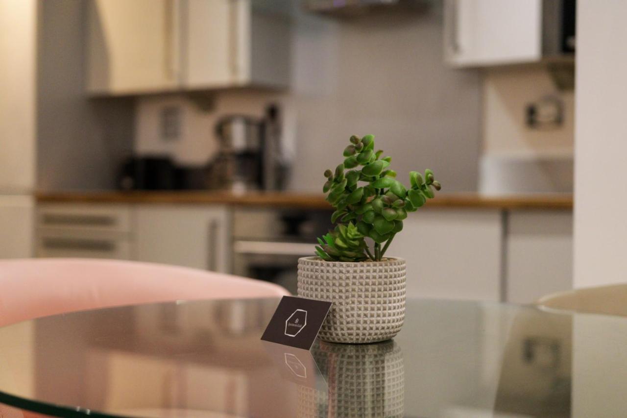 Canary Wharf & O2 Appartement Londen