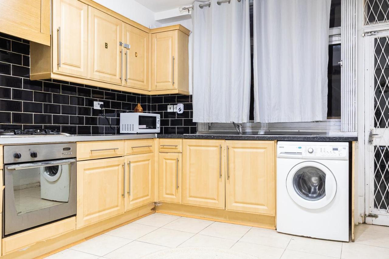 Holiday home Gorgeous 4 Bedroom 5 Bathrooms House In Marble Arch, Near Oxford Street *