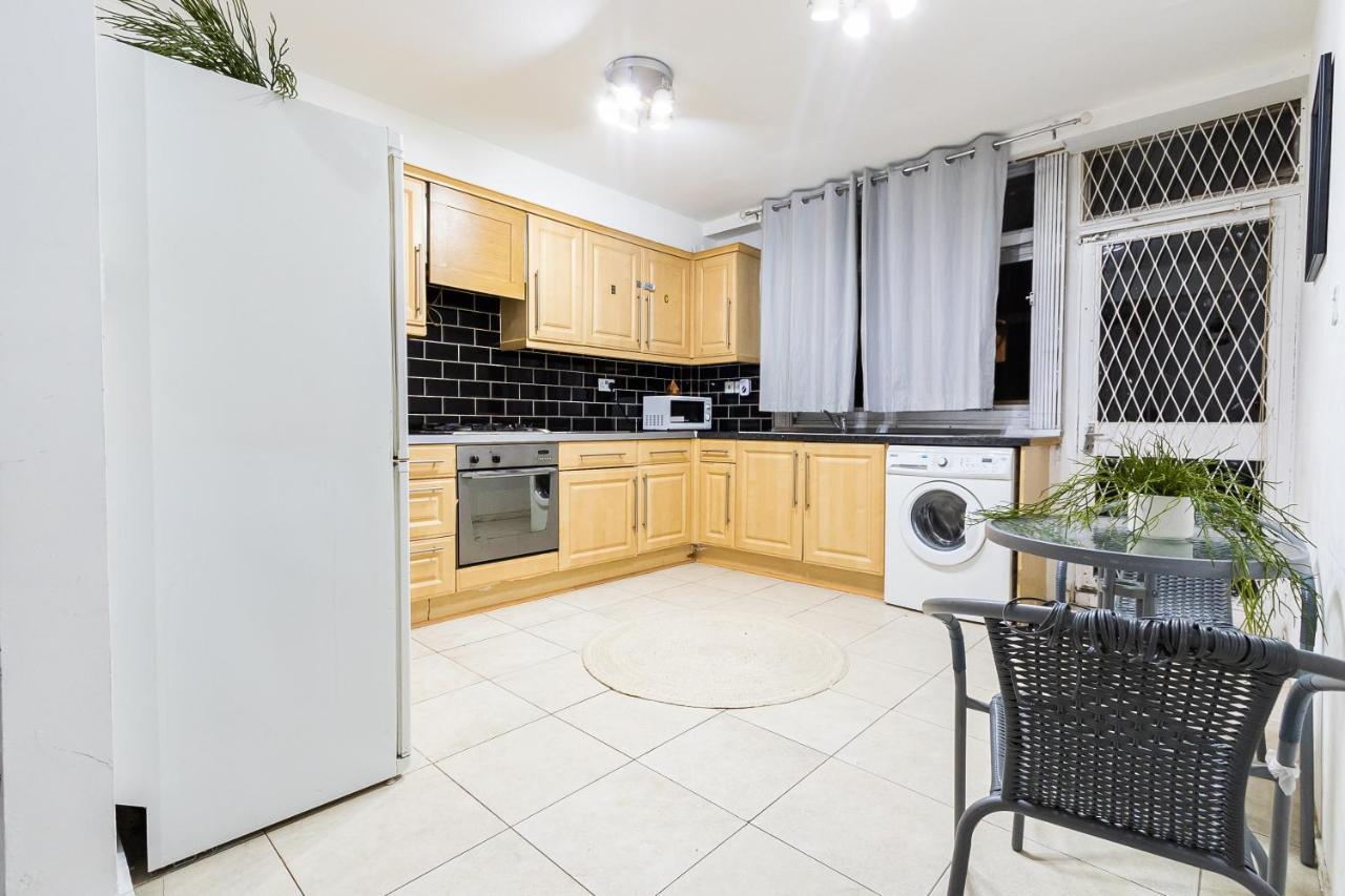 Gorgeous 4 Bedroom 5 Bathrooms House In Marble Arch, Near Oxford Street * London