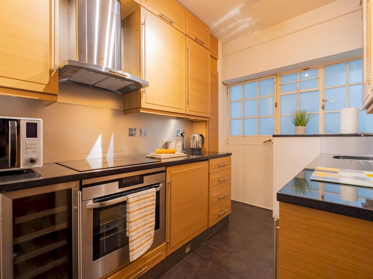 Apartment Pass The Keys Spacious 2 Bed Flat By South Kensington Station *