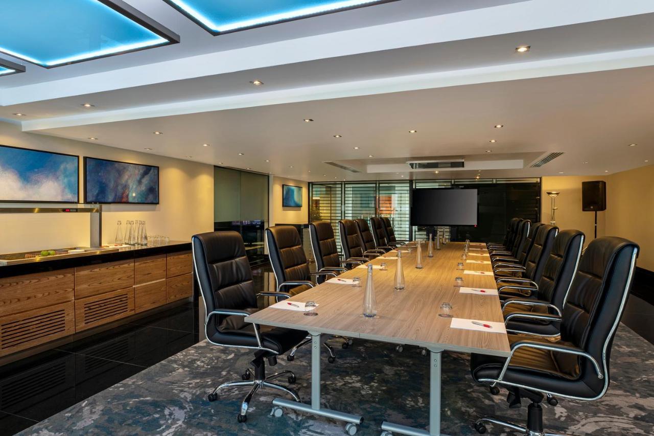 Leonardo Royal St Paul's Hotel 4*