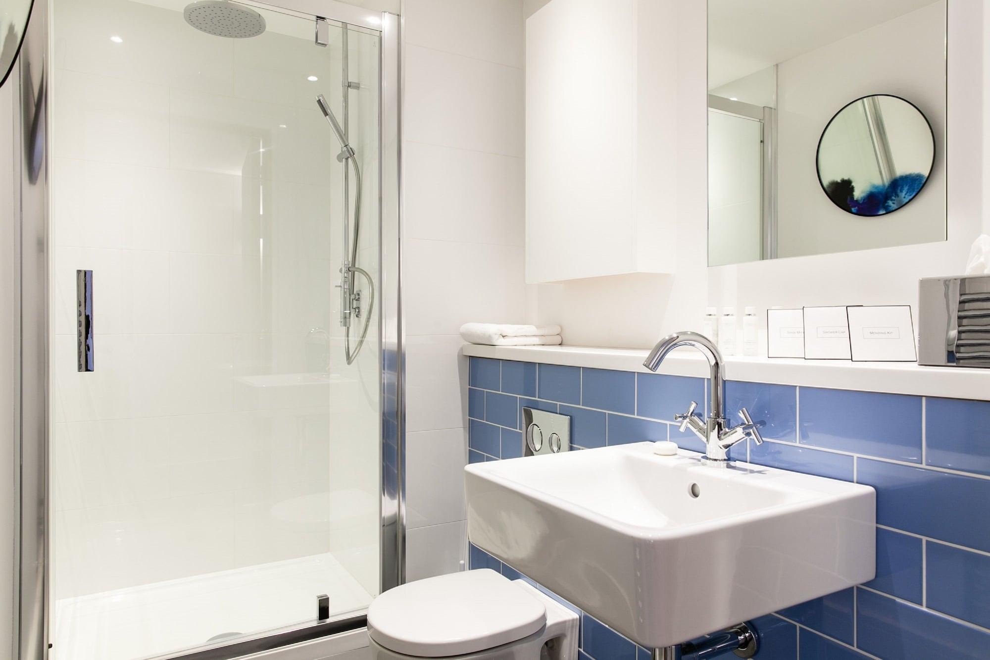 Rockwell East 3*