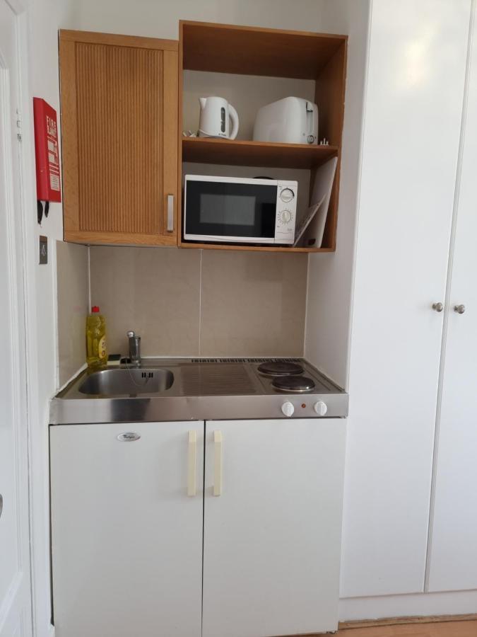 Appartement F21-4th Floor Studio For 2 Near Paddington Londen