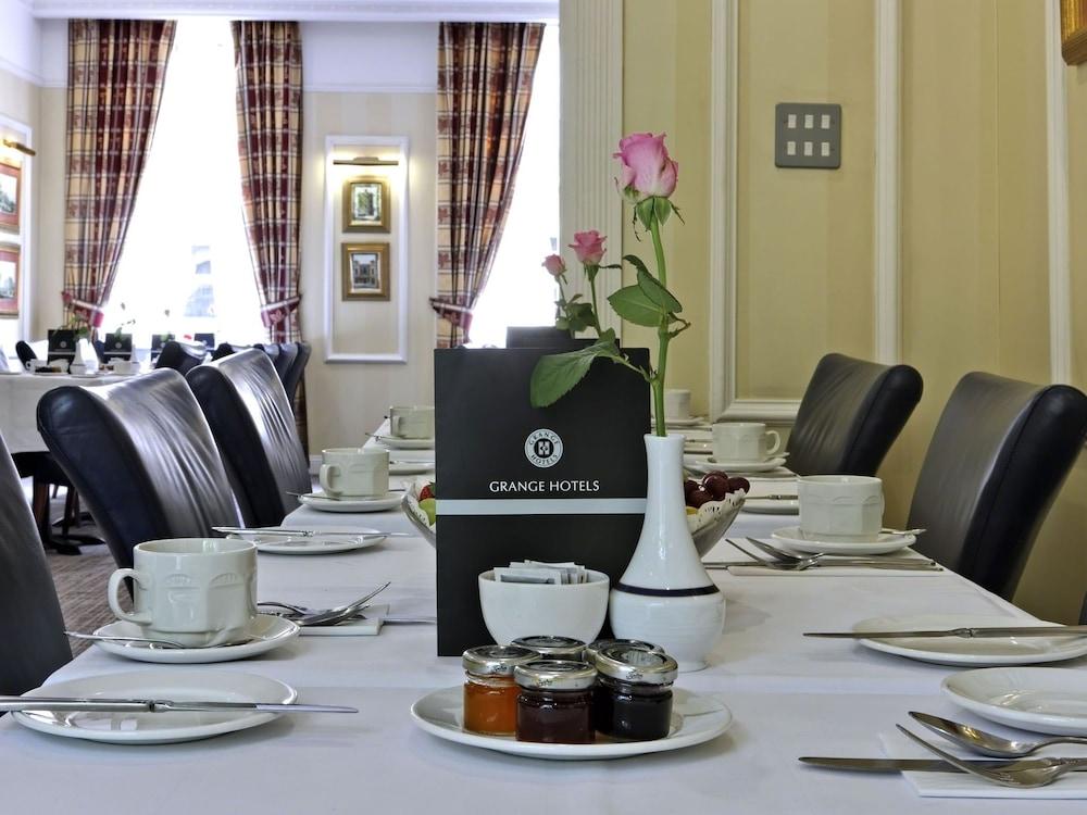 Grange Portland Guest house 4*