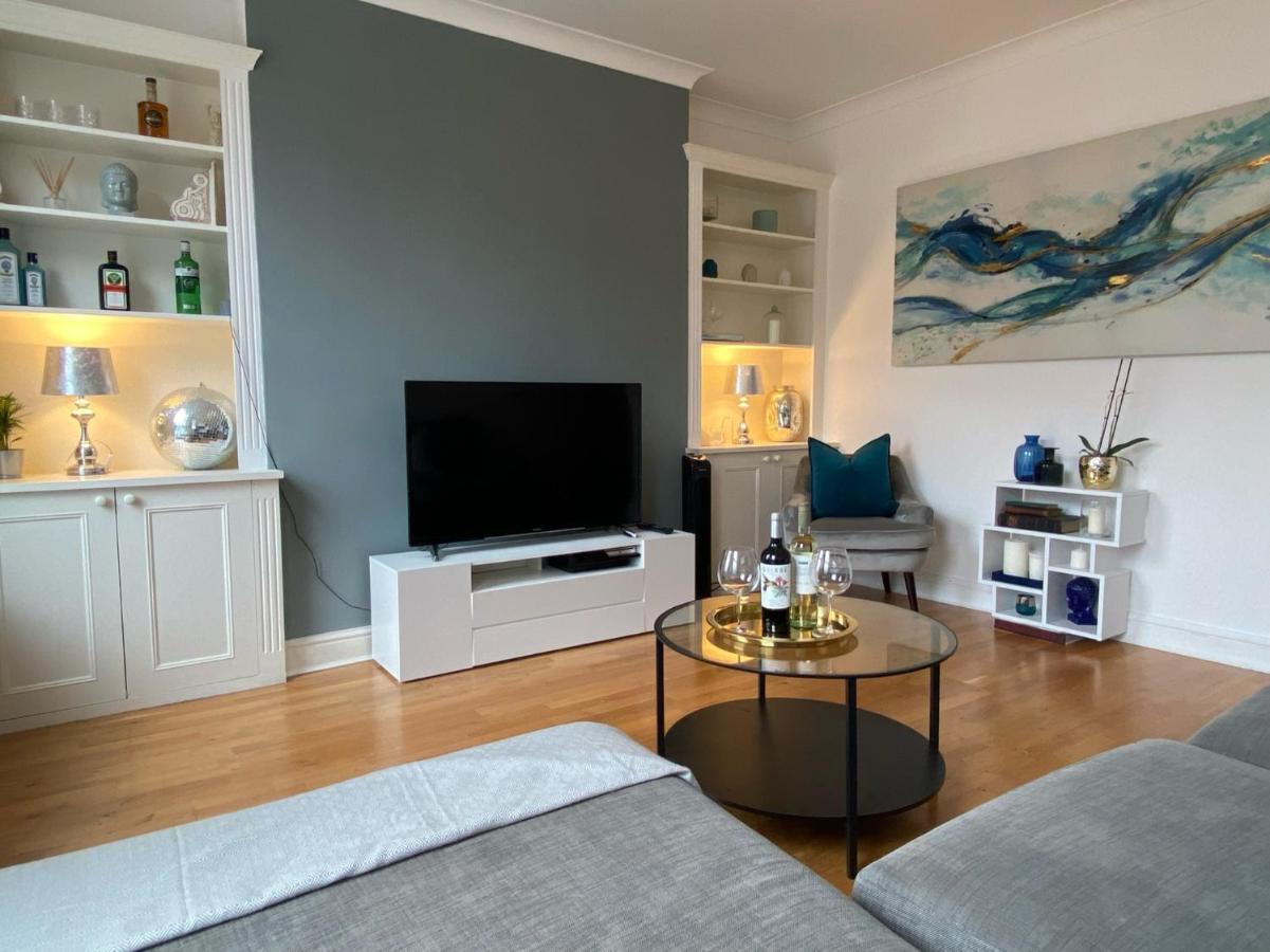 Apartment Spacious 2-bed Flat With Garden, 3 Minutes Walk From Oval Tube Station London