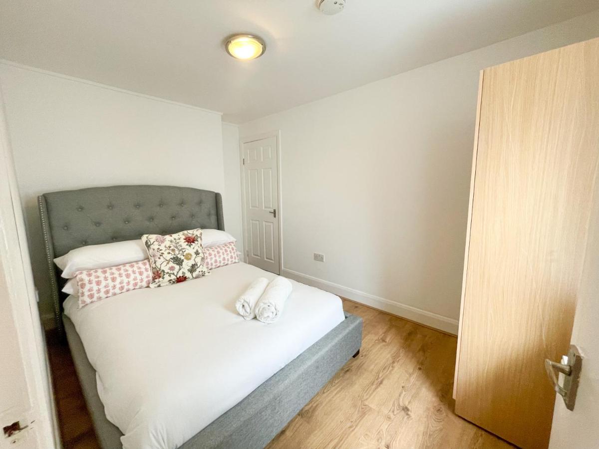 Apartment 134 Kilburn Road London