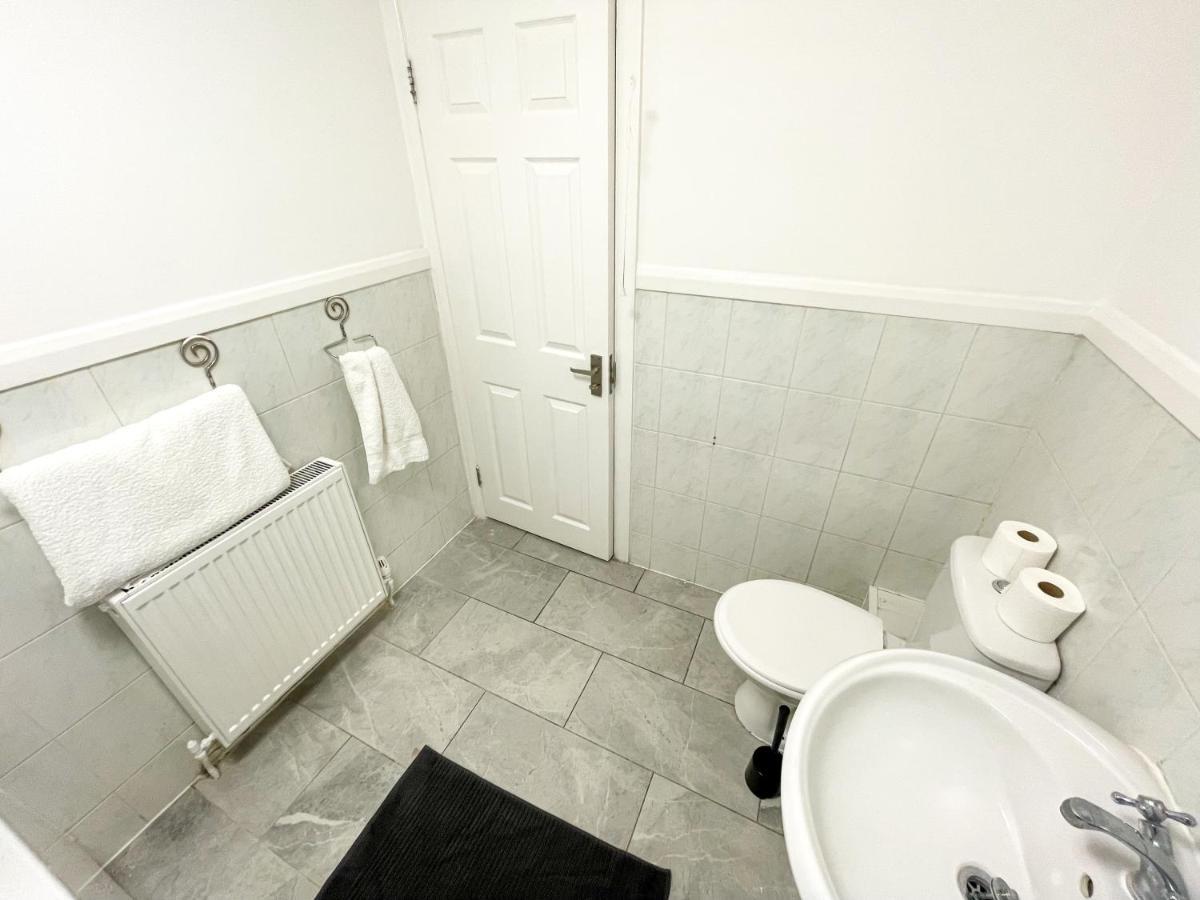 134 Kilburn Road Apartment