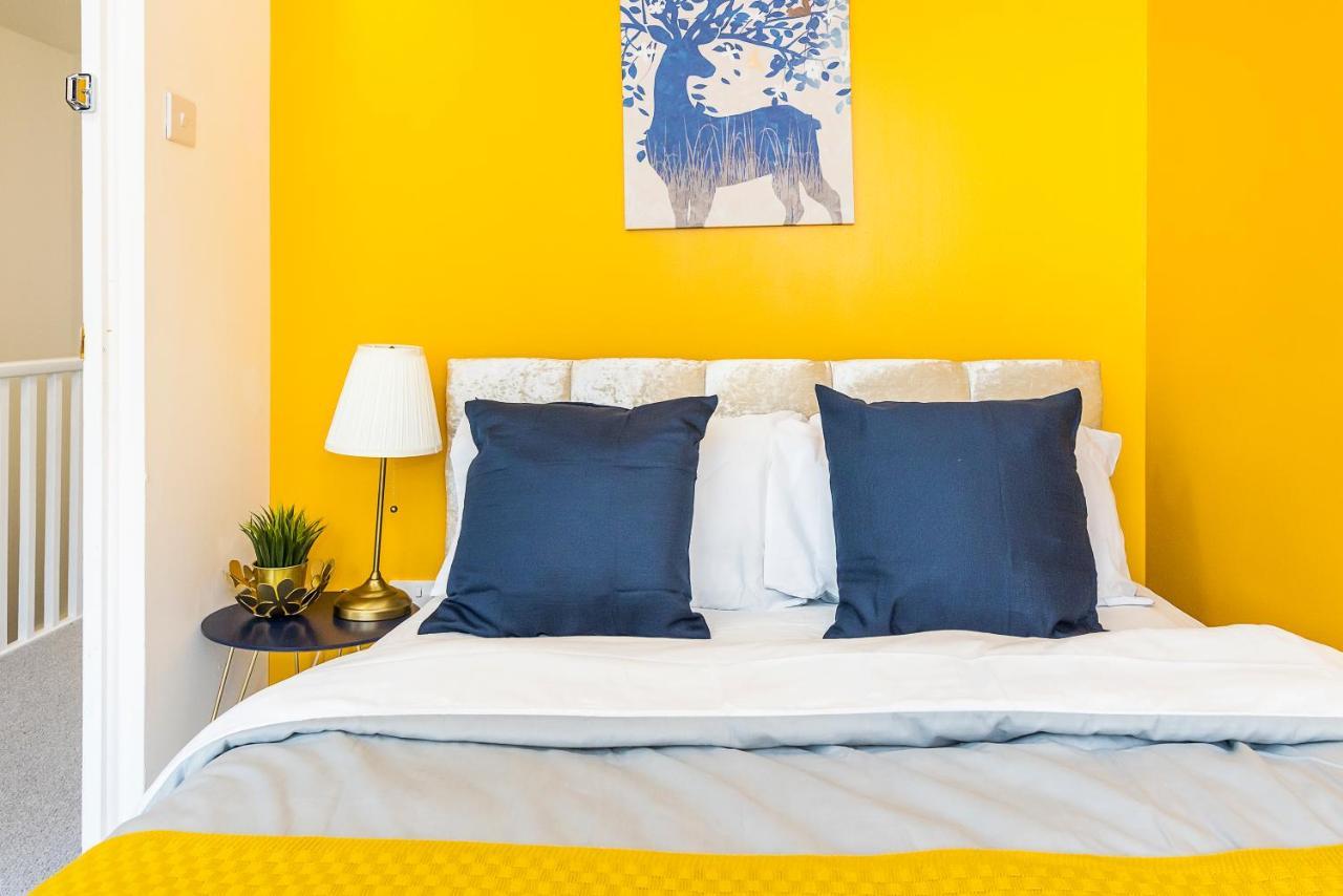 Inglewood Hub Guest house London