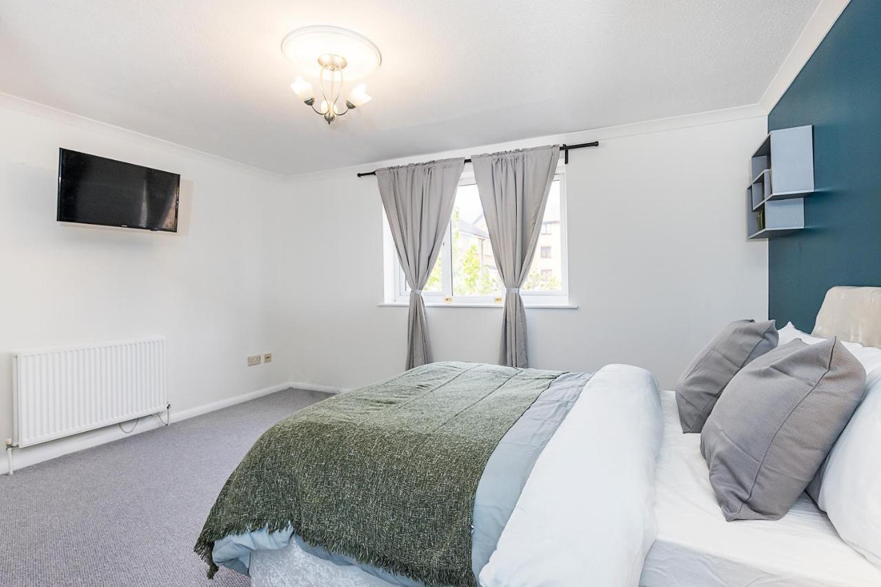 Guest house Inglewood Hub London