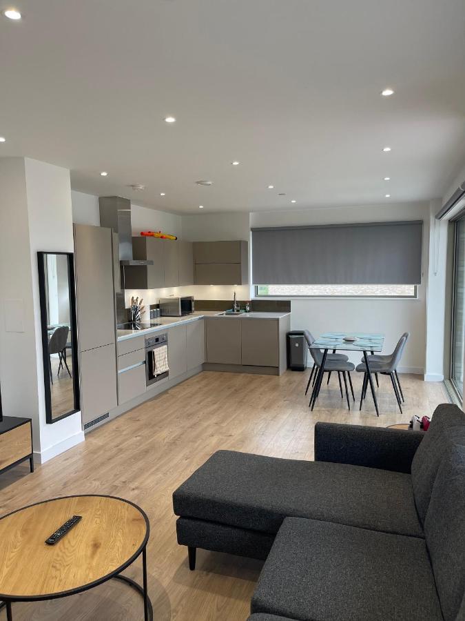 Riverside Rooms&apartments * Londen