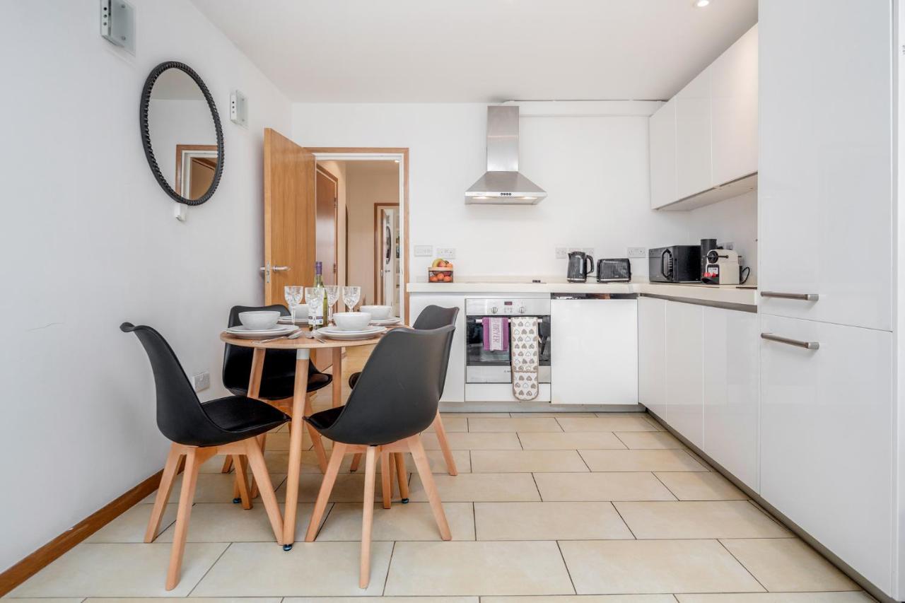 Holborn, Lovely And Bright For 4 Appartement Londen
