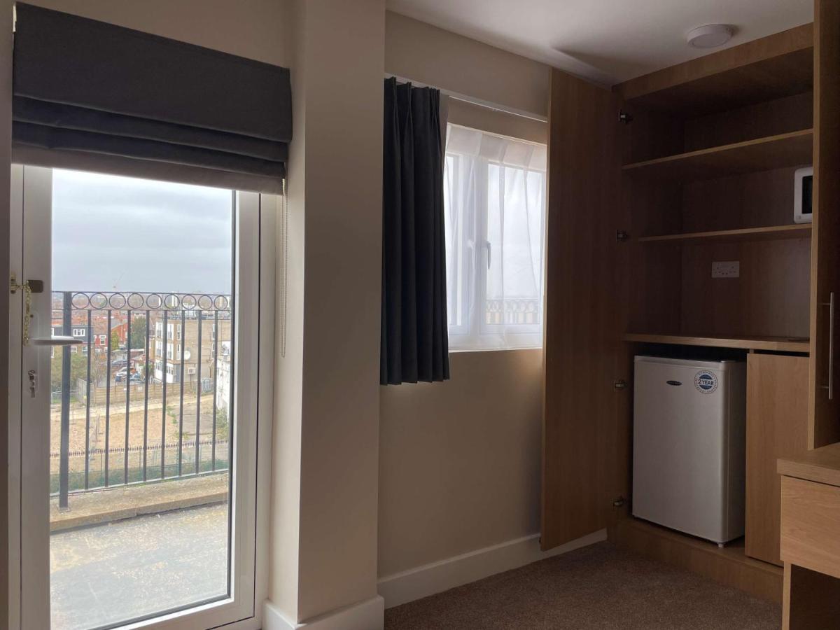 Hotel Western Northfields Ealing 3*