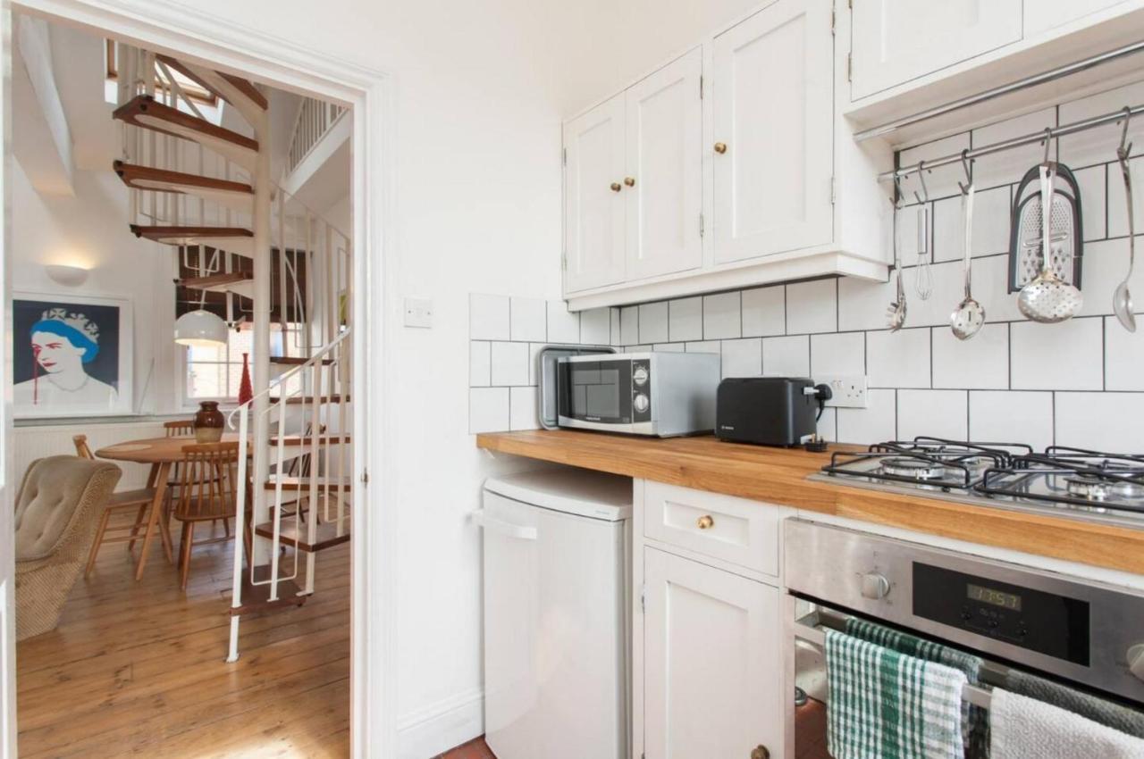 Large Shoreditch 2dbl Bed Loft * Londen