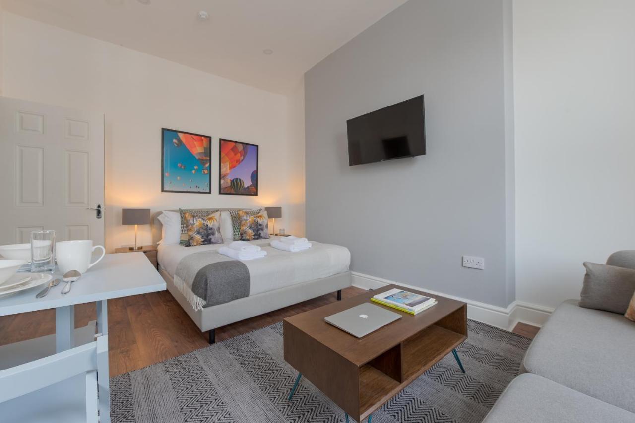 Earl's Court By Capital London