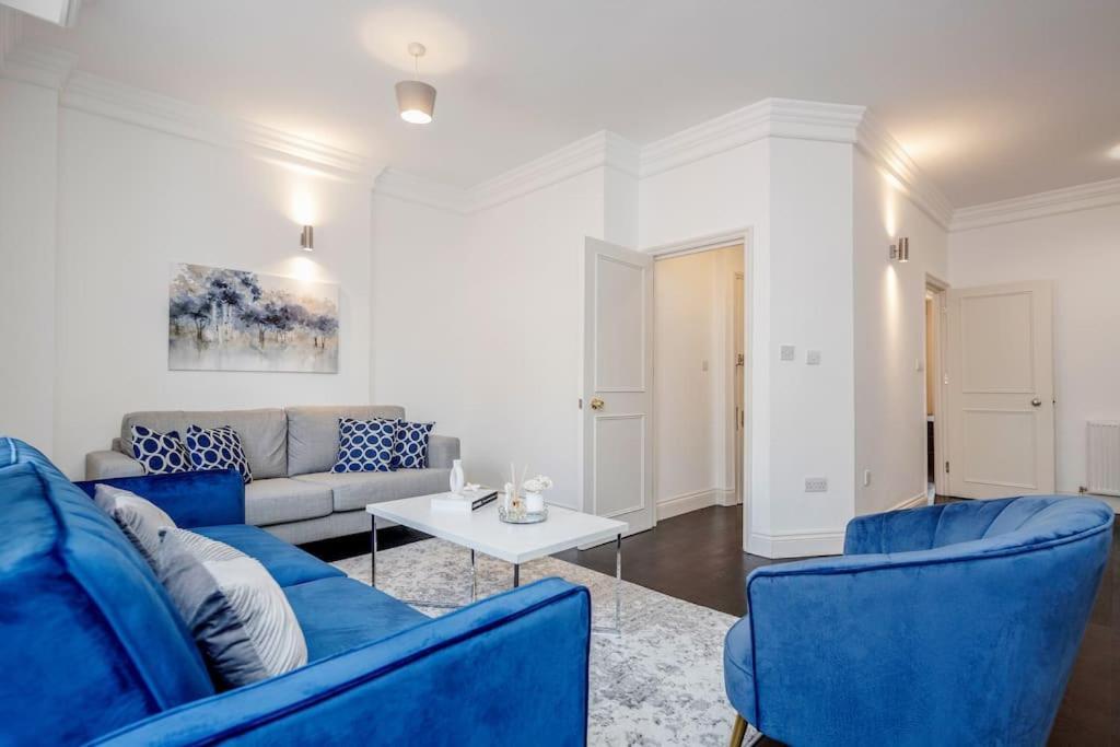 Harrods Luxury Apartment London