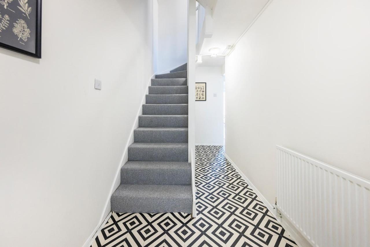 Inglewood Hub Guest house
