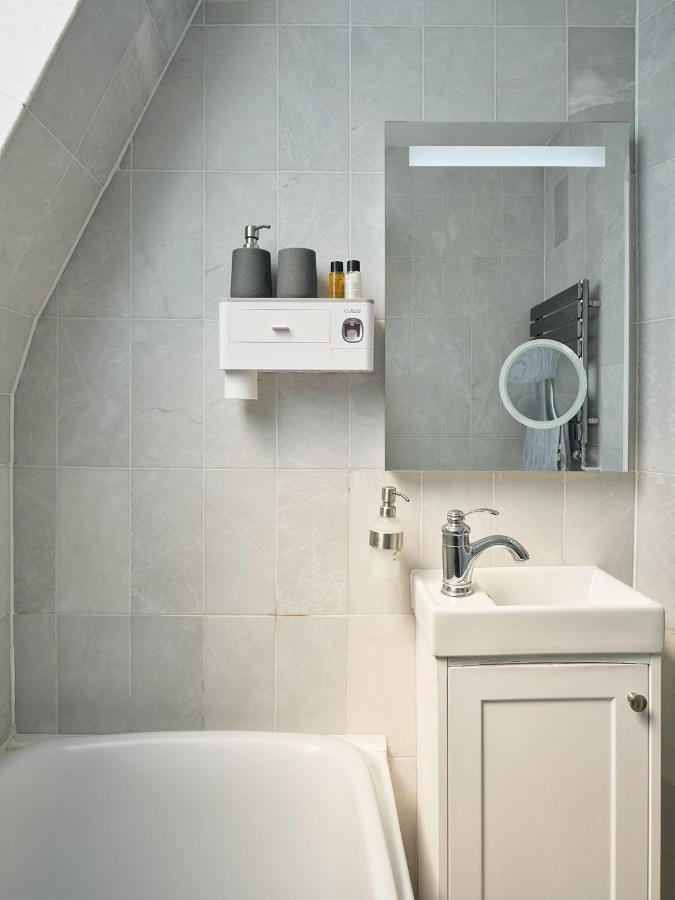 Stylish 3 Bedroom Town House