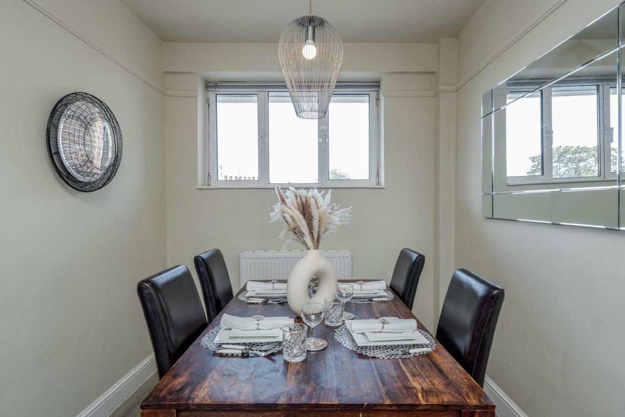 Perfect Location 2 Bed South Kensington Knightsbridge Chelsea With Ac Apartment London
