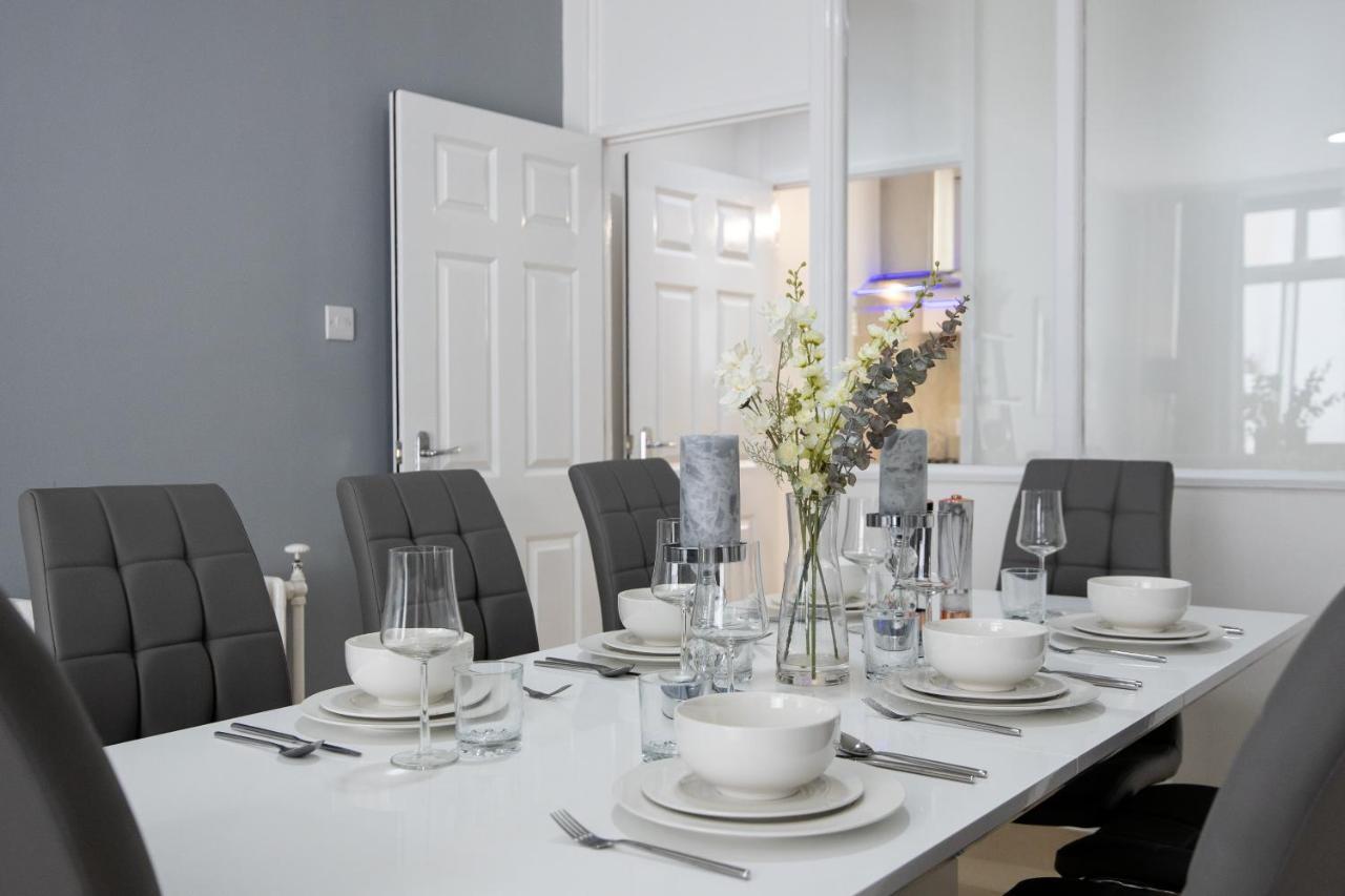 Spacious 4 Bedroom House Next To Kensington Palace Apartamento *