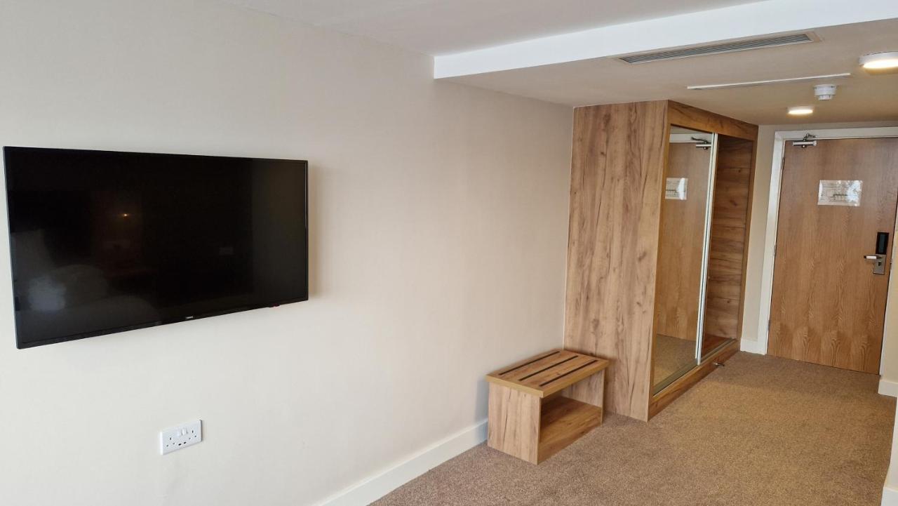 Western Northfields Ealing Hotel London