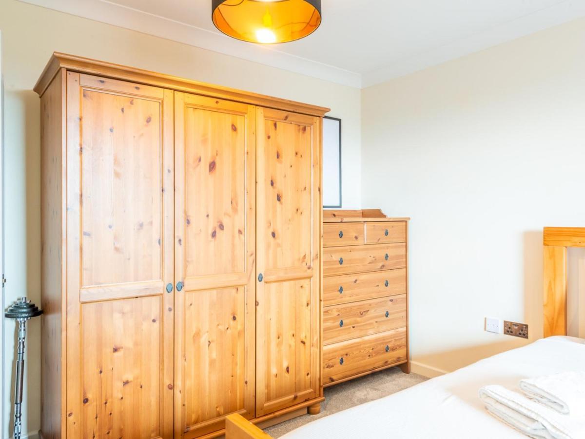Pass The Keys Cozy With Private Balcony In Whitechapel * Londen