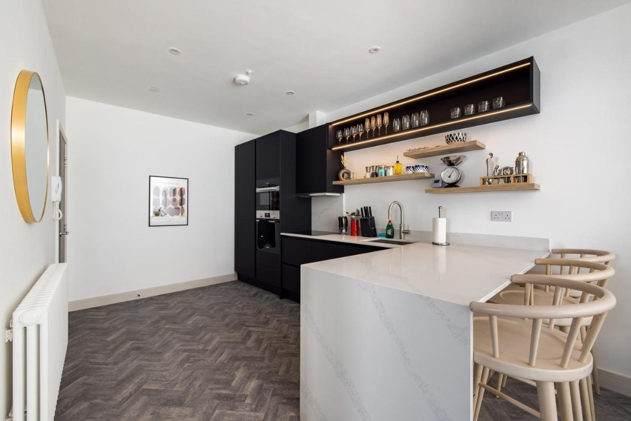 Apartment The Battersea Secret - Trendy 3bdr Flat With Patio *