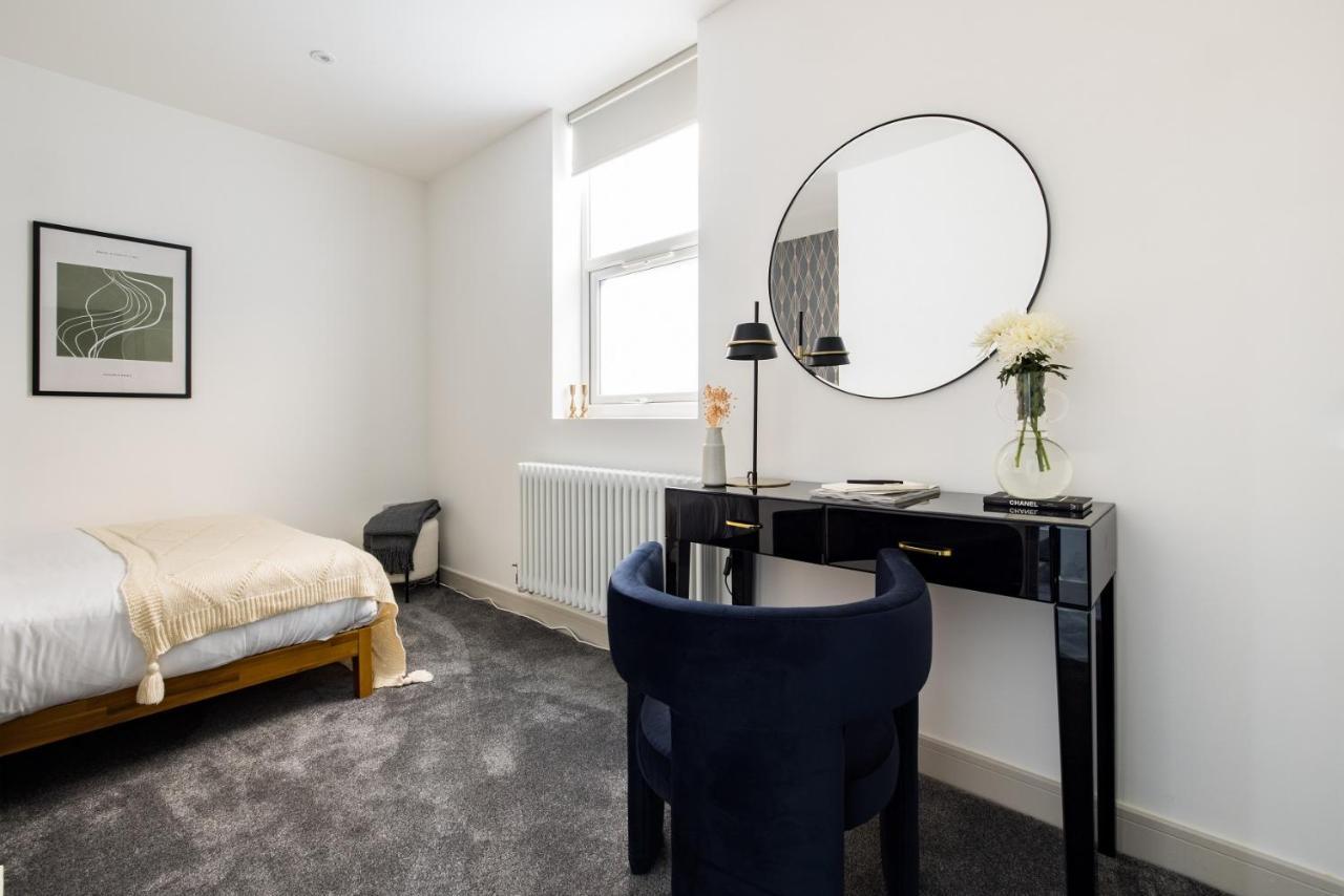Apartment The Battersea Secret - Trendy 3bdr Flat With Patio